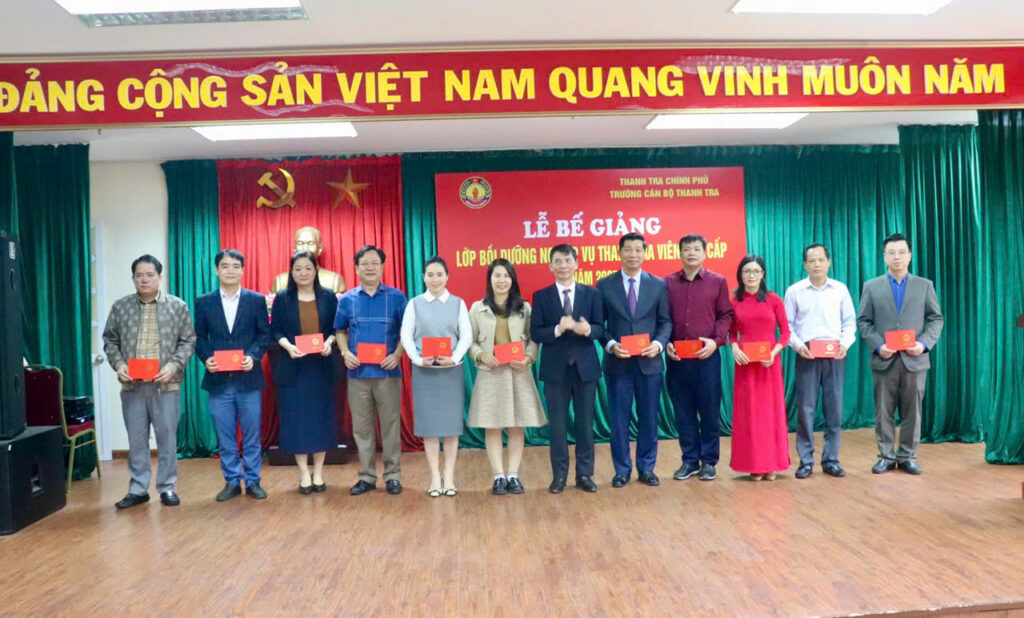 Bế giảng khoá bồi dưỡng nghiệp vụ Thanh tra viên cao cấp năm 2025